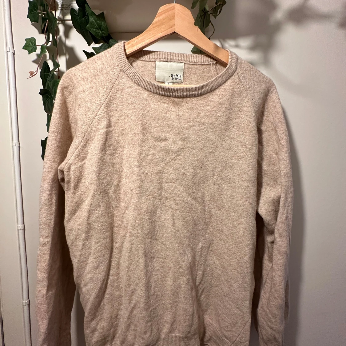 Beige långärmad bomullströja