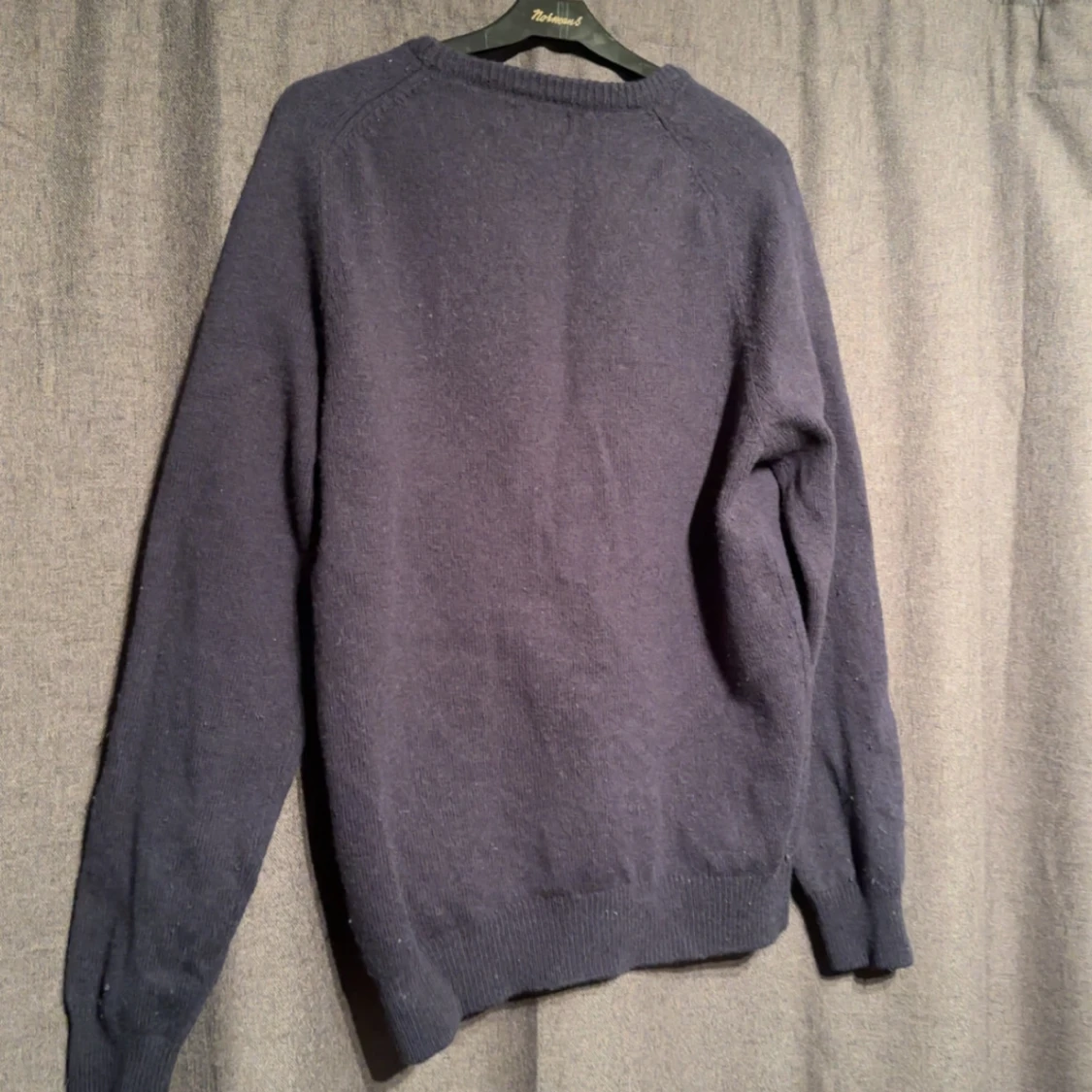 Mörkblå stickad tröja från Hm - 1