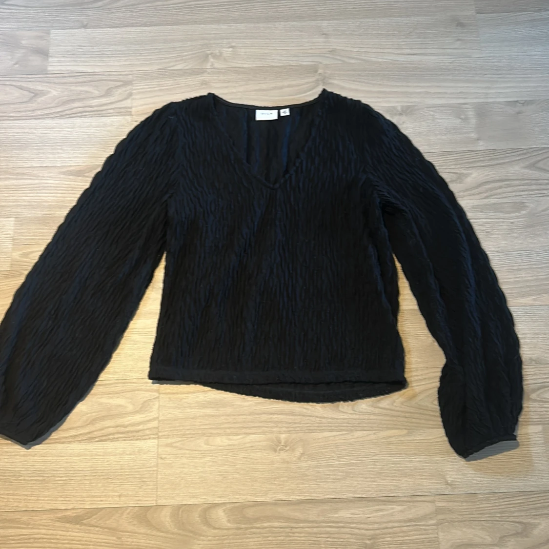 Svart långärmad blus från VILA