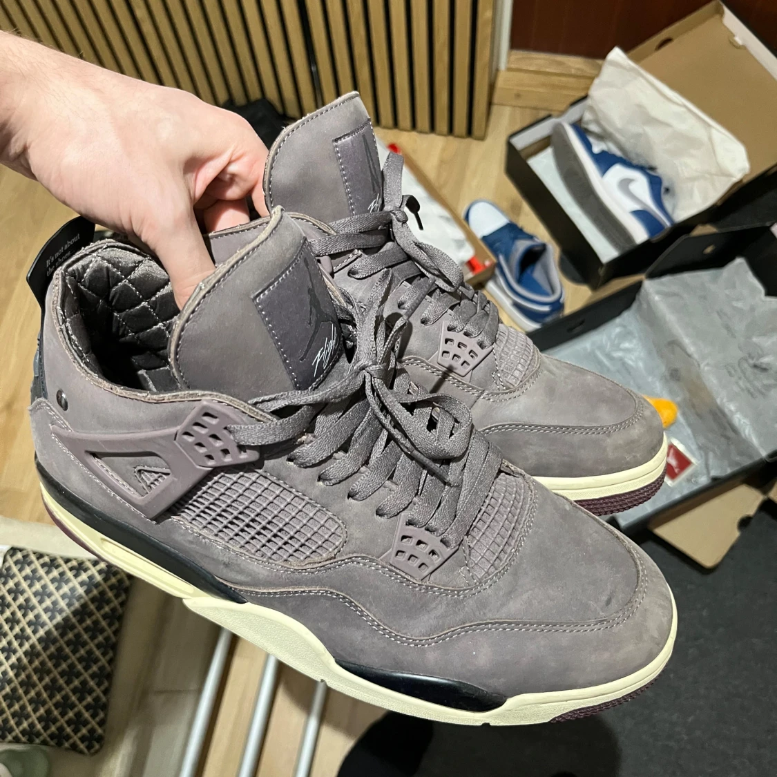 Air Jordan 4 A Ma Maniére