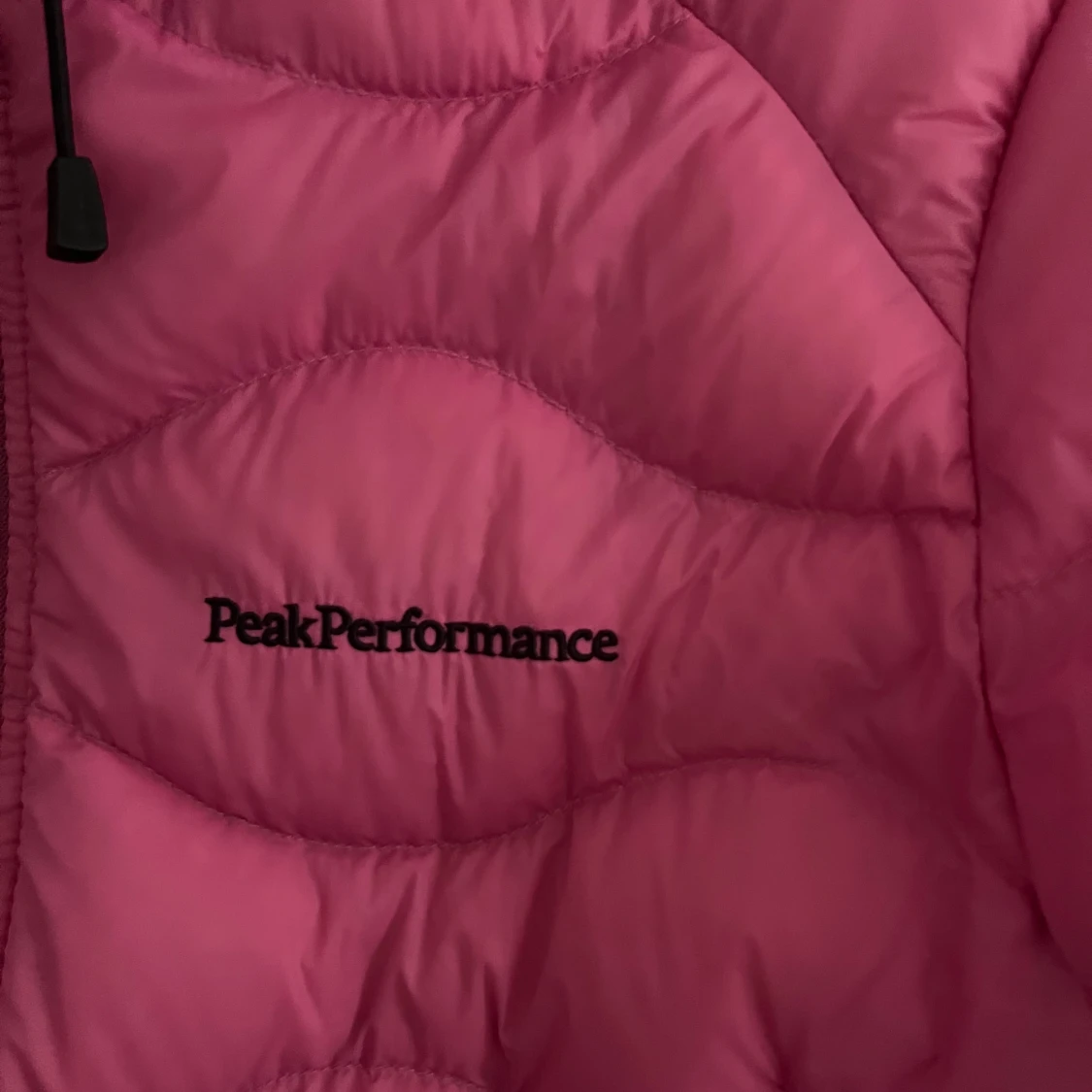 Rosa dunjacka från Peak Performance - 2