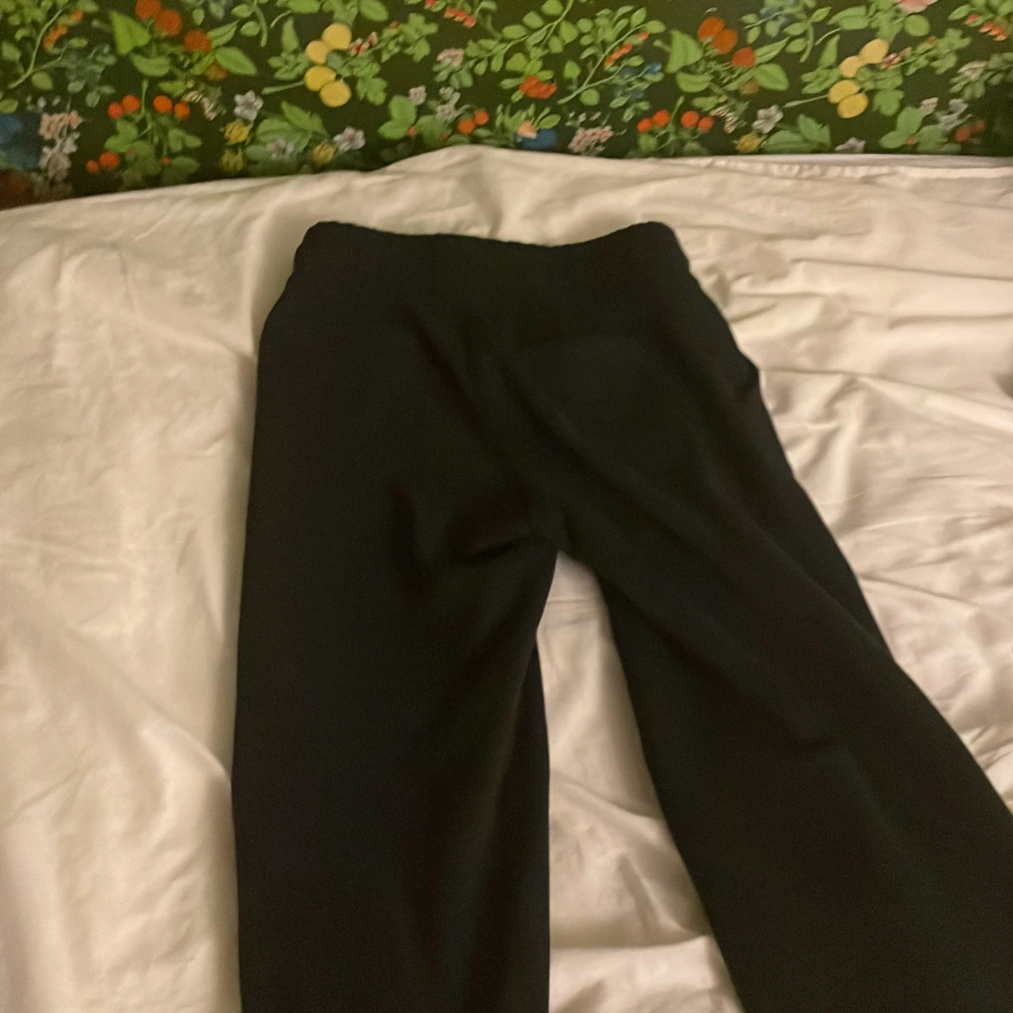 Svarta mjukisbyxor från 157 - 1