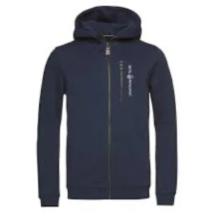 Sail Racing bowman zip junior - Bowman zip junior i färgen navy. Fick i födelsedagspresent men ingen jag har använt. Endast testad, alltså nyskick. Vill du ha fler bilder, är det bara att kontakta mig. Nypris: 999kr