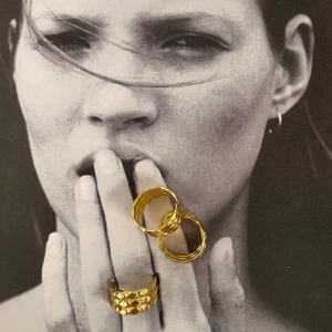 Ring- Guld  - (Säljs separat, 39kr/st) Skriv till oss om frågor vid t.ex storlek osv! 