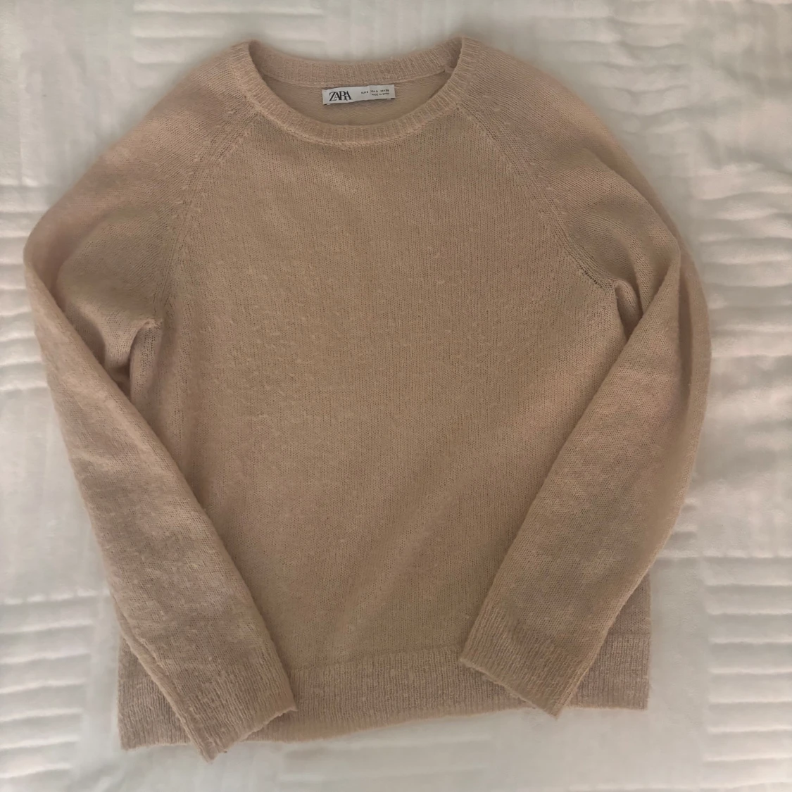 Supersnygg stickad tröja  - 1