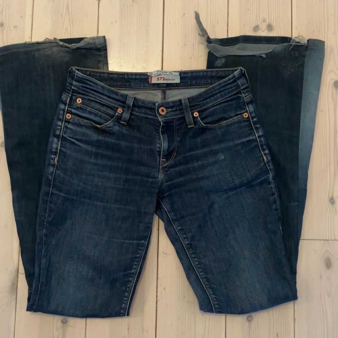 Blå bootcut jeans Levis  - 2