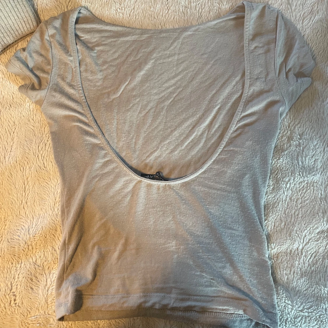 Grå croppad topp - 2