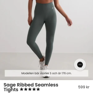 Amin tights - Säljer dessa tights från Amin i färgen Sage, använd fåtal gånger så i väldigt bra skick, de är i storlek S men passar även M💞 Nypris 599, säljer för 350💞