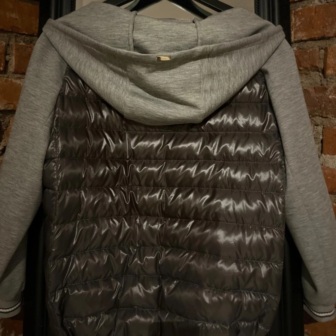 Grå cardigan från Herno  - 90