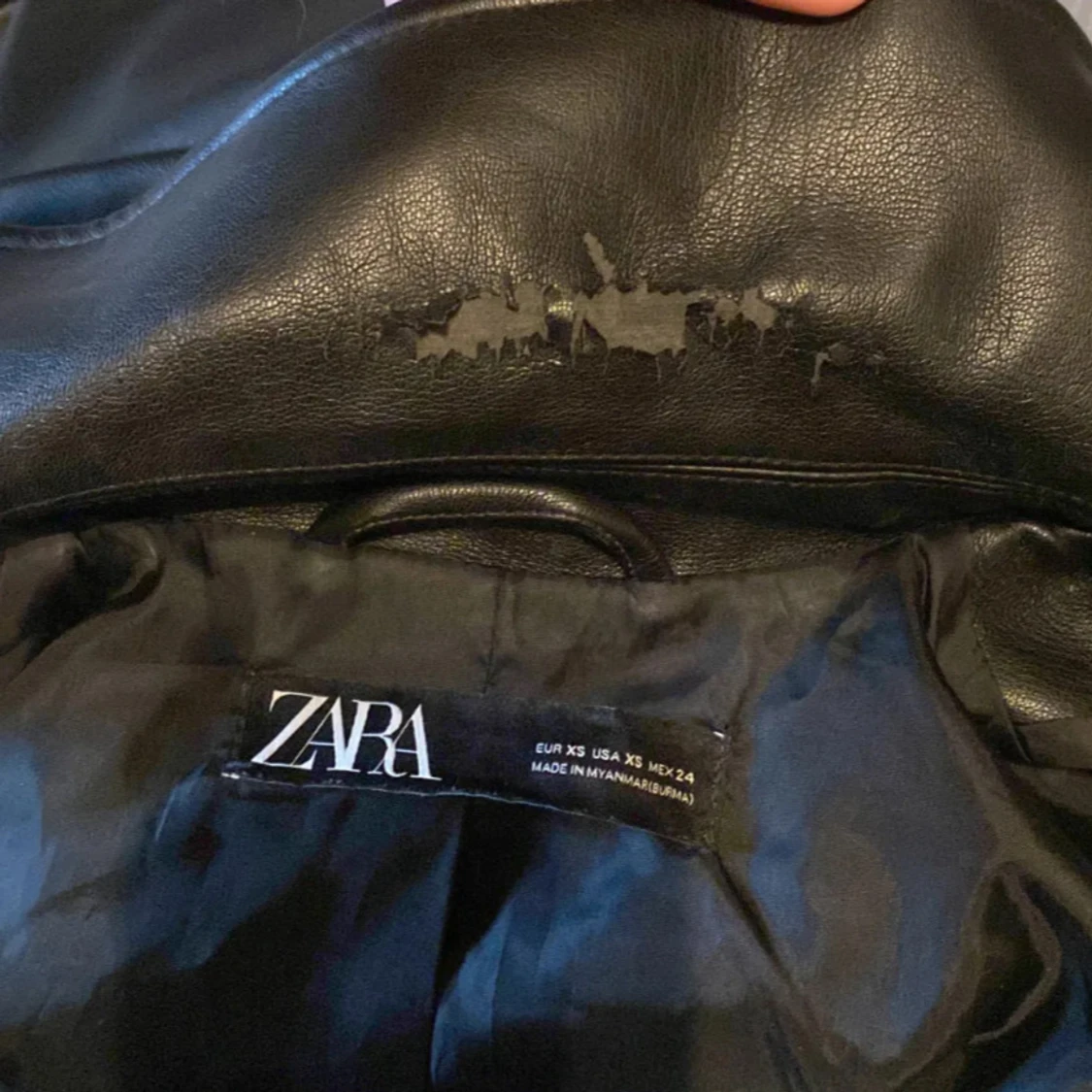 Svart skinnjacka från Zara - 4