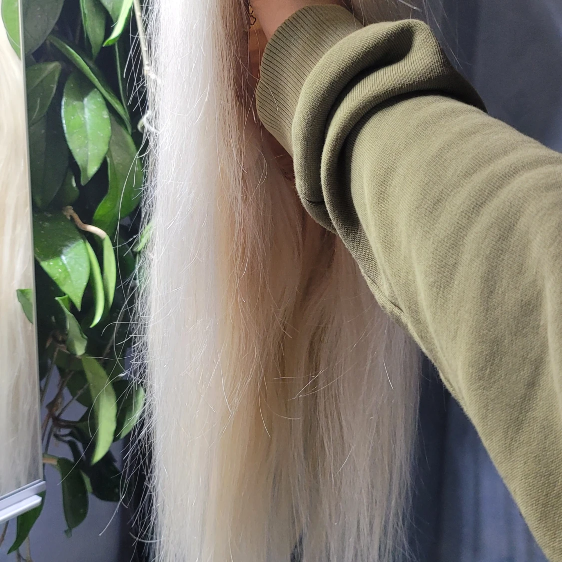 Peruk av äkta hår  - 2