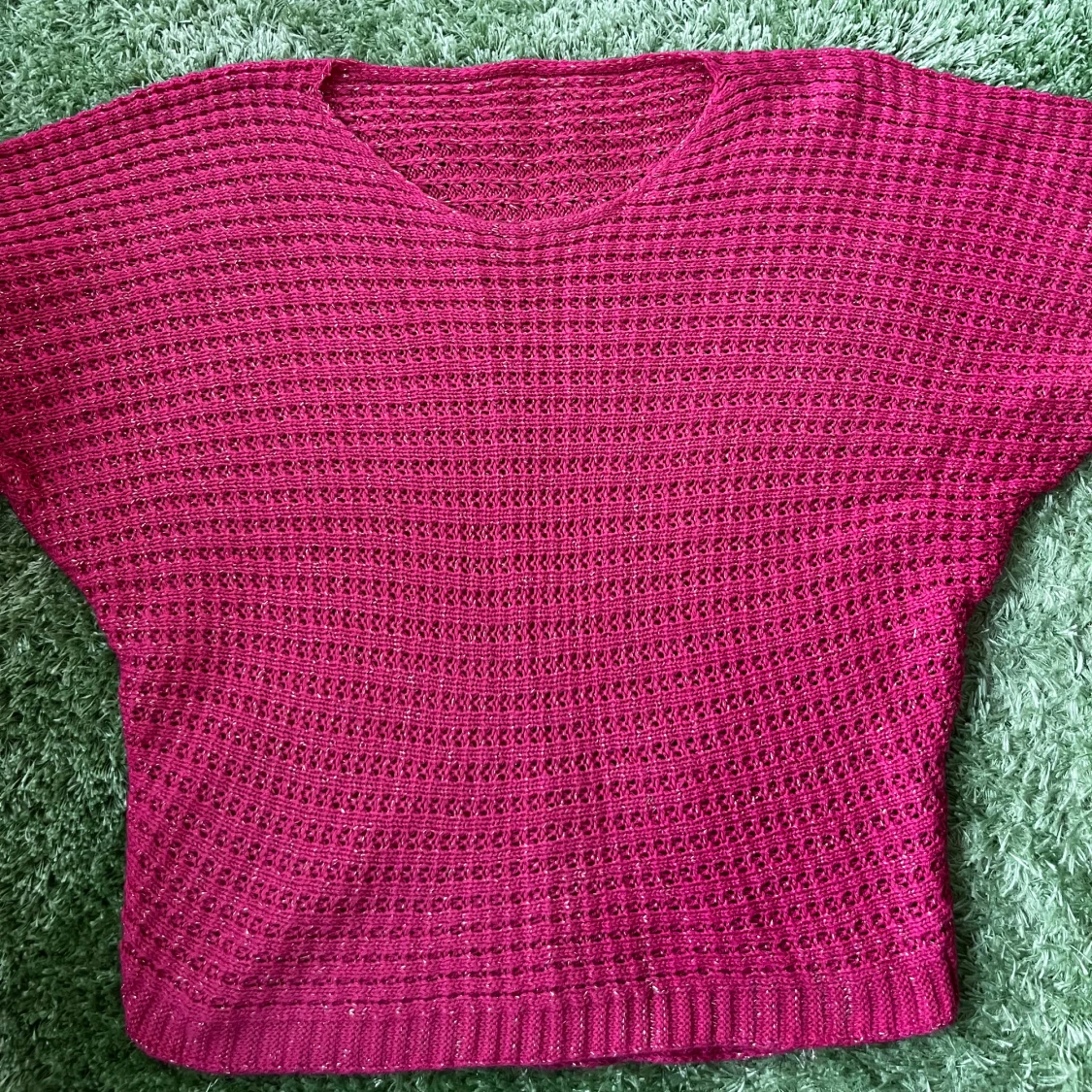 Glittrig rosa stickad tröja - 3