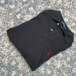 Långärmad Piké  - Långärmad Polo Ralph Lauren piké Hör av dig vid frågor, svarar gärna 