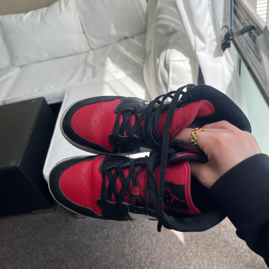 Nike Air Jordan 1 svart/röd/vit