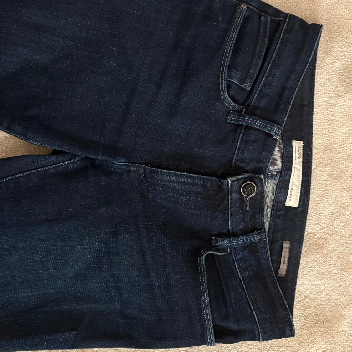 Mörkblå bootcut jeans - 2