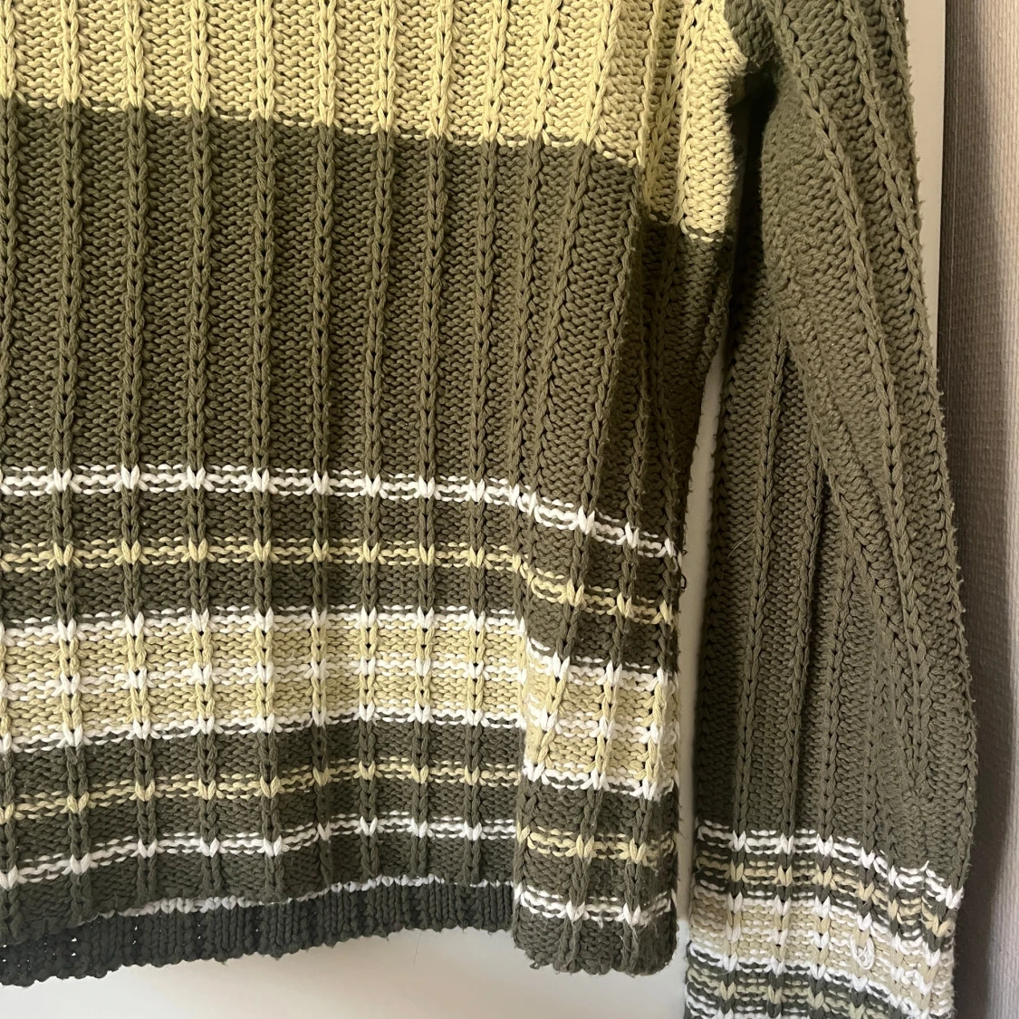 Randig stickad tröja från Concept E.B - 2