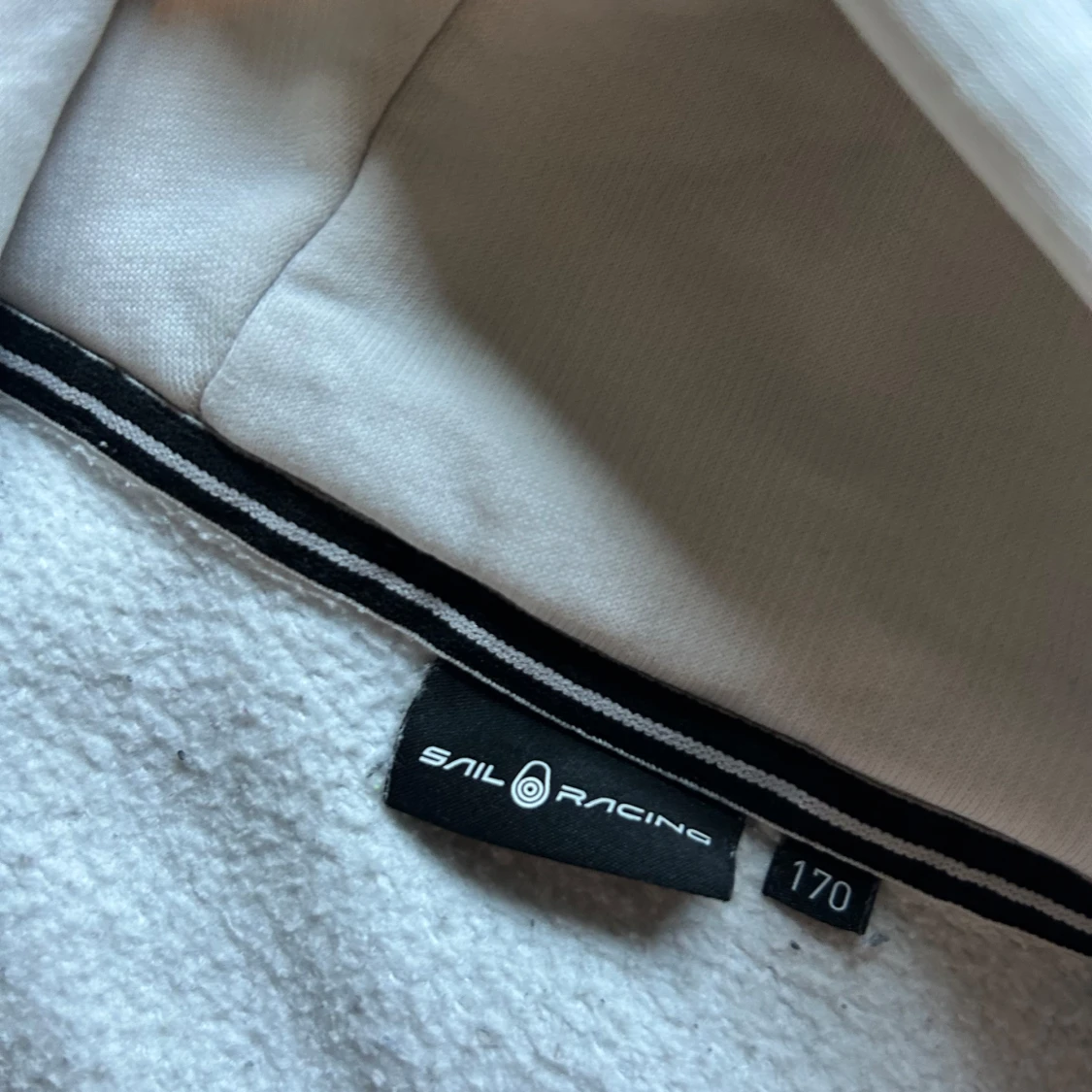Vit hoodie från Sail Racing med dragkedja - 2