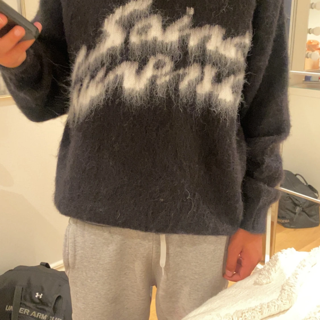 Svart fluffig tröja från Saint Laurent - 2