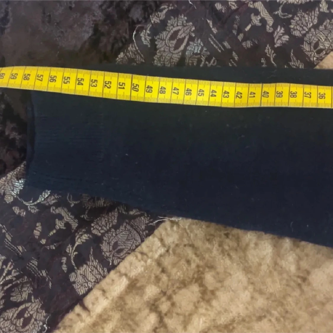 Marinblå kashmir hoodie från Mo Casual - 4