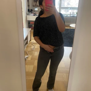 Lågmidjade gråa jeans - Lågmidjade jeans från Gina Young💕