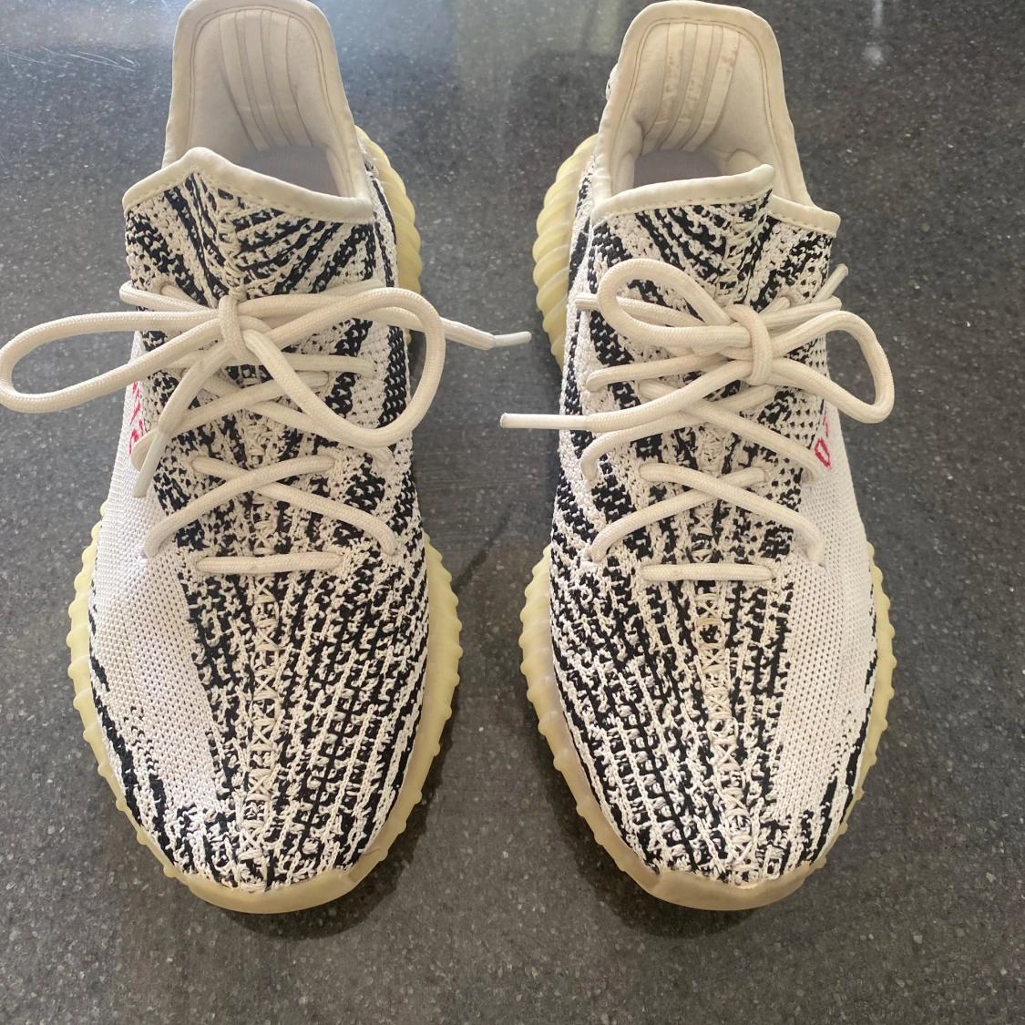 Adidas Yeezy Boost 350 Zebra - 2
