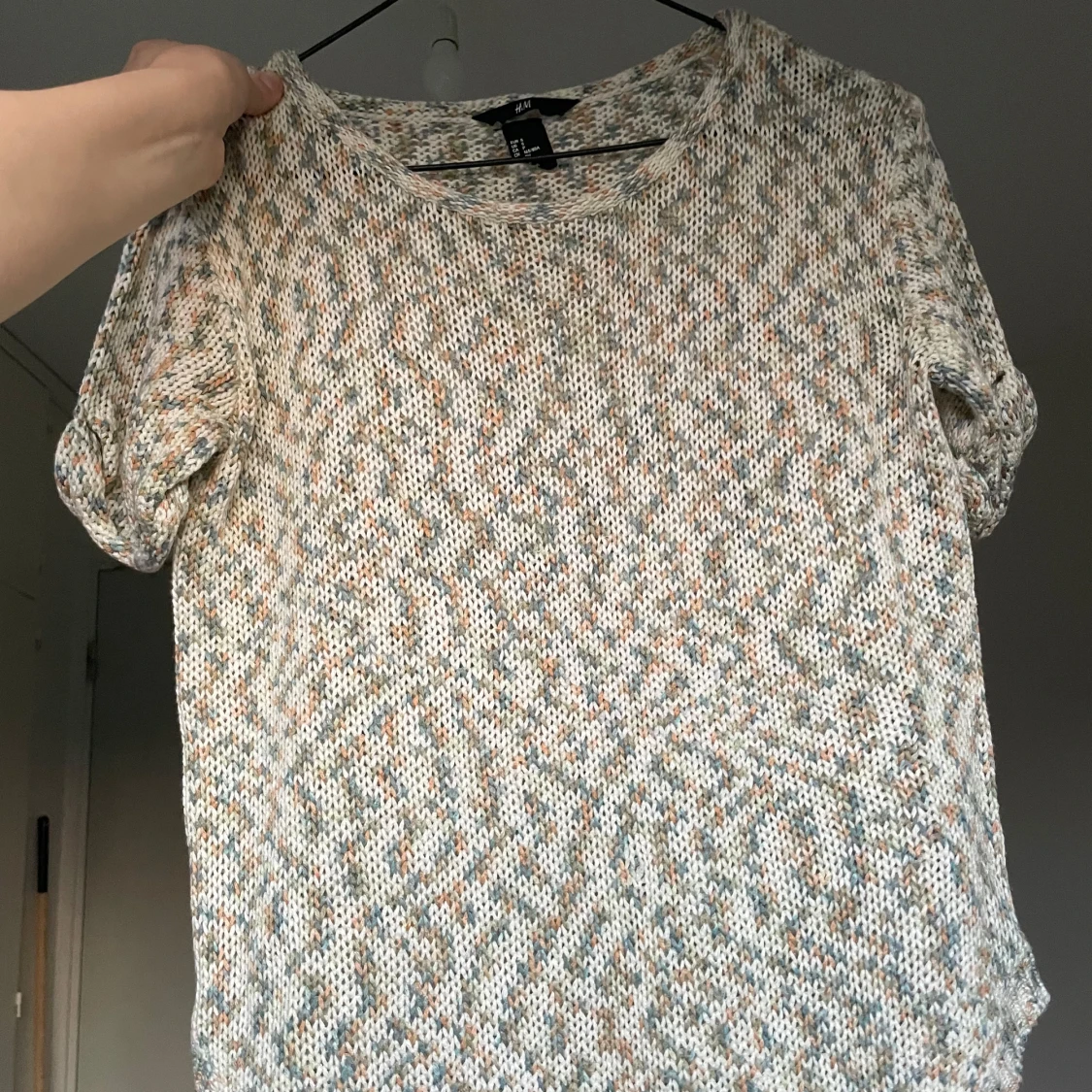 Stickad kortärmad tröja från H&M - 1