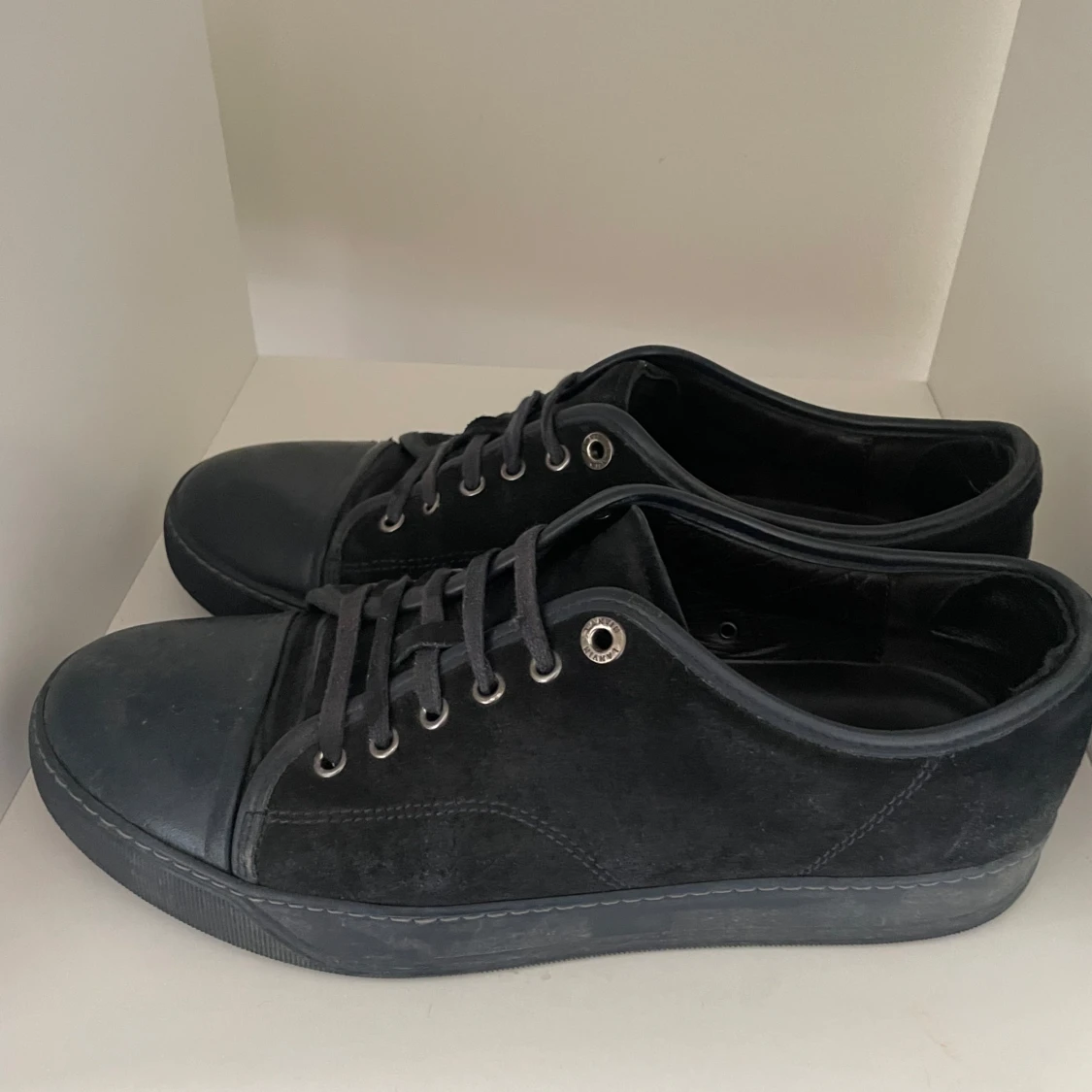 Mörkblå Lanvins - 2