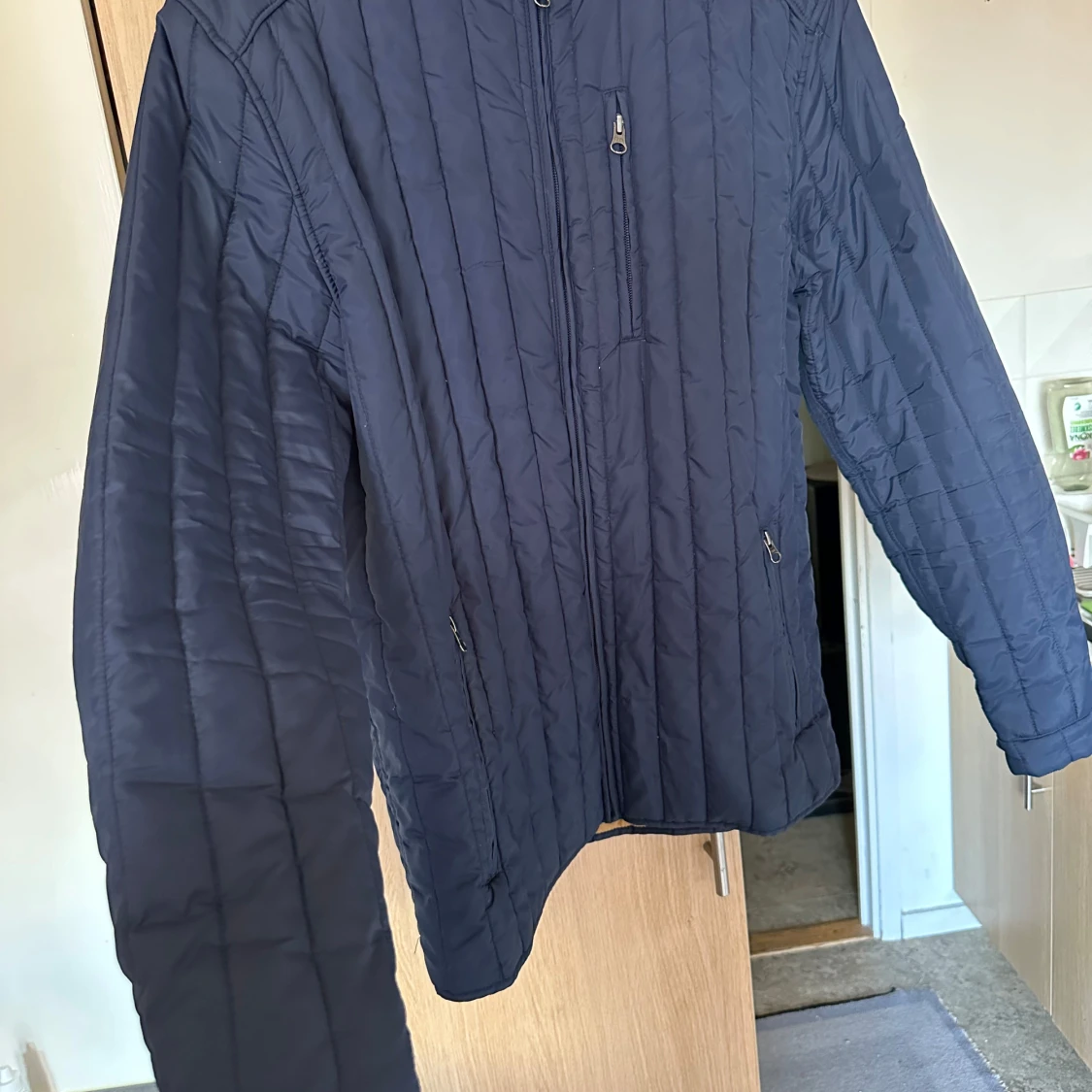 Mörkblå quiltad jacka från Signal XL - 1