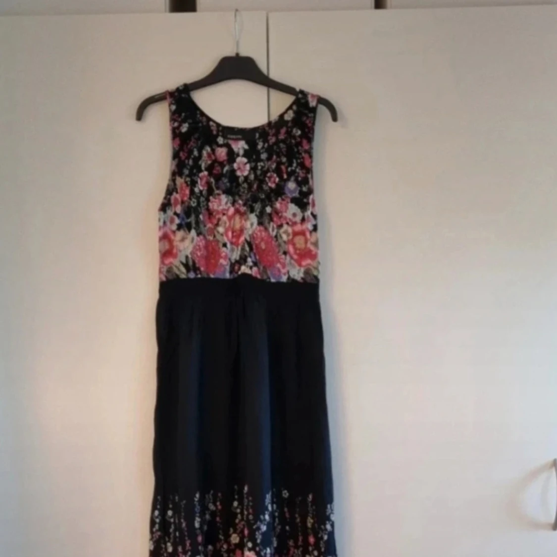 Blommig långklänning från KappAhl - 1