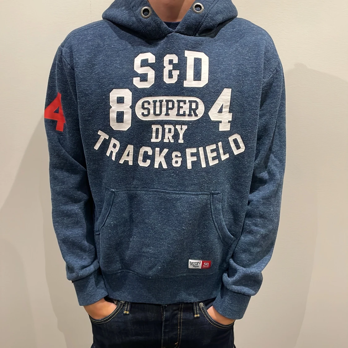 Blå Superdry hoodie med tryck