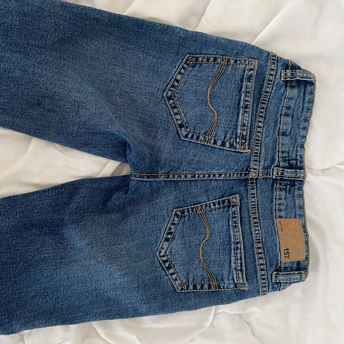 Blå bootcut jeans från 157 - 2