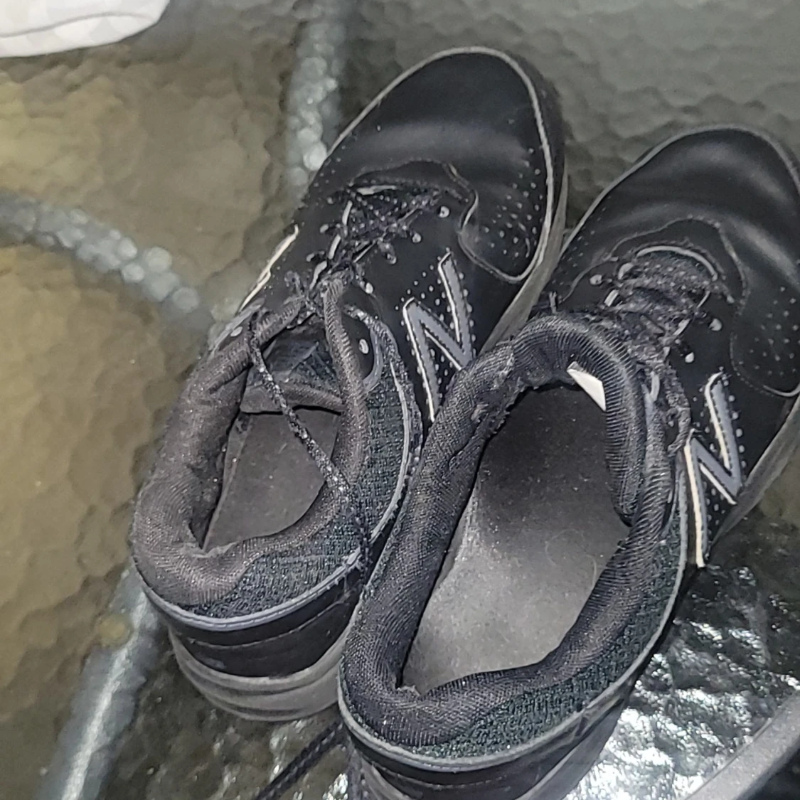 Svarta New Balance sneakers - 2