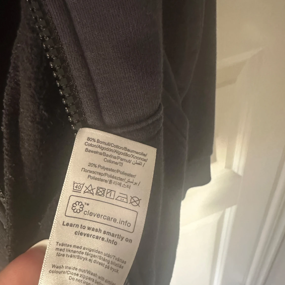 Svart hoodie Peak Performance L - 4