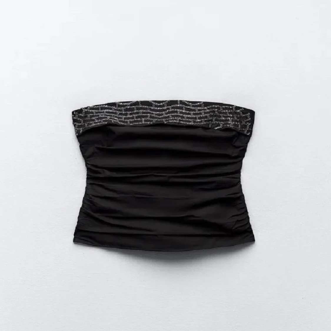 Svart tubtopp med paljetter - 1