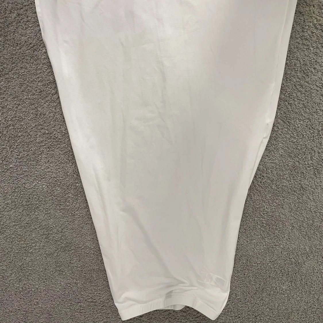 Vit långkjol med slits