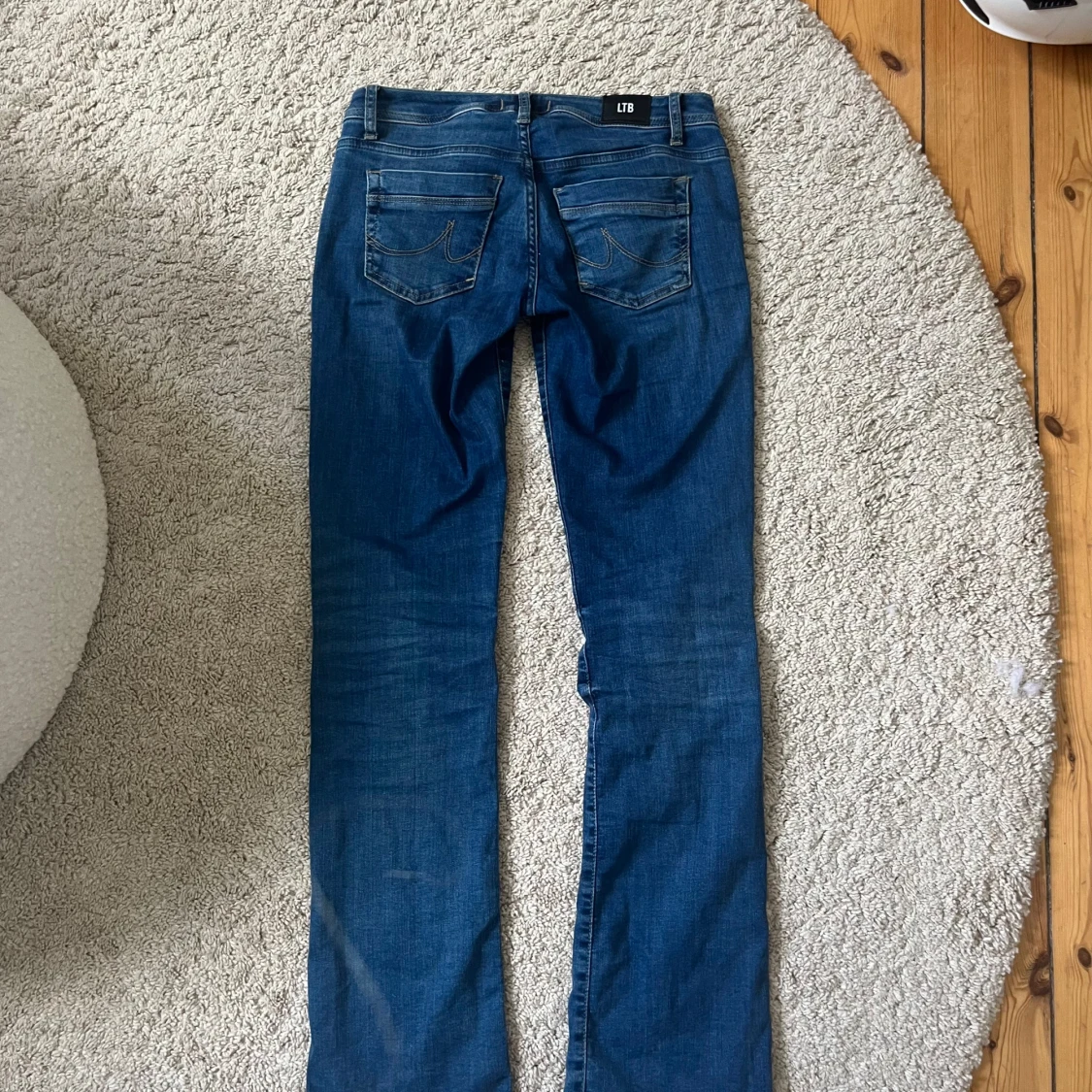Blå bootcut jeans från LTB W26 L34 - 2