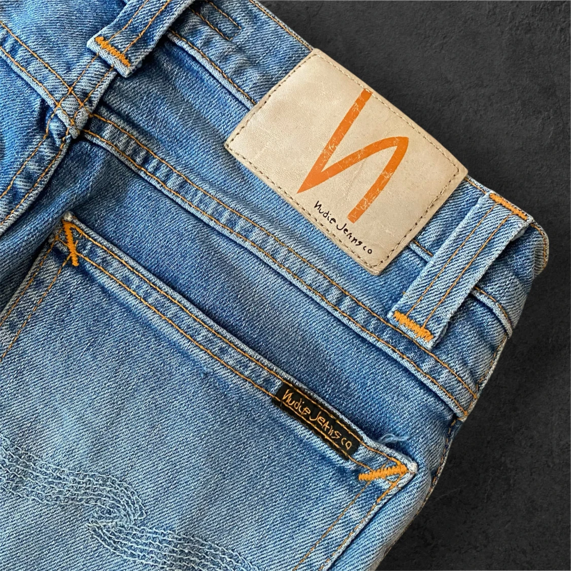 Blå skinny jeans från Nudie Jeans - 1