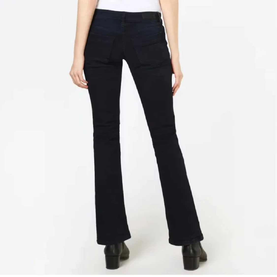 Svarta bootcut jeans från LTB valerie - 3