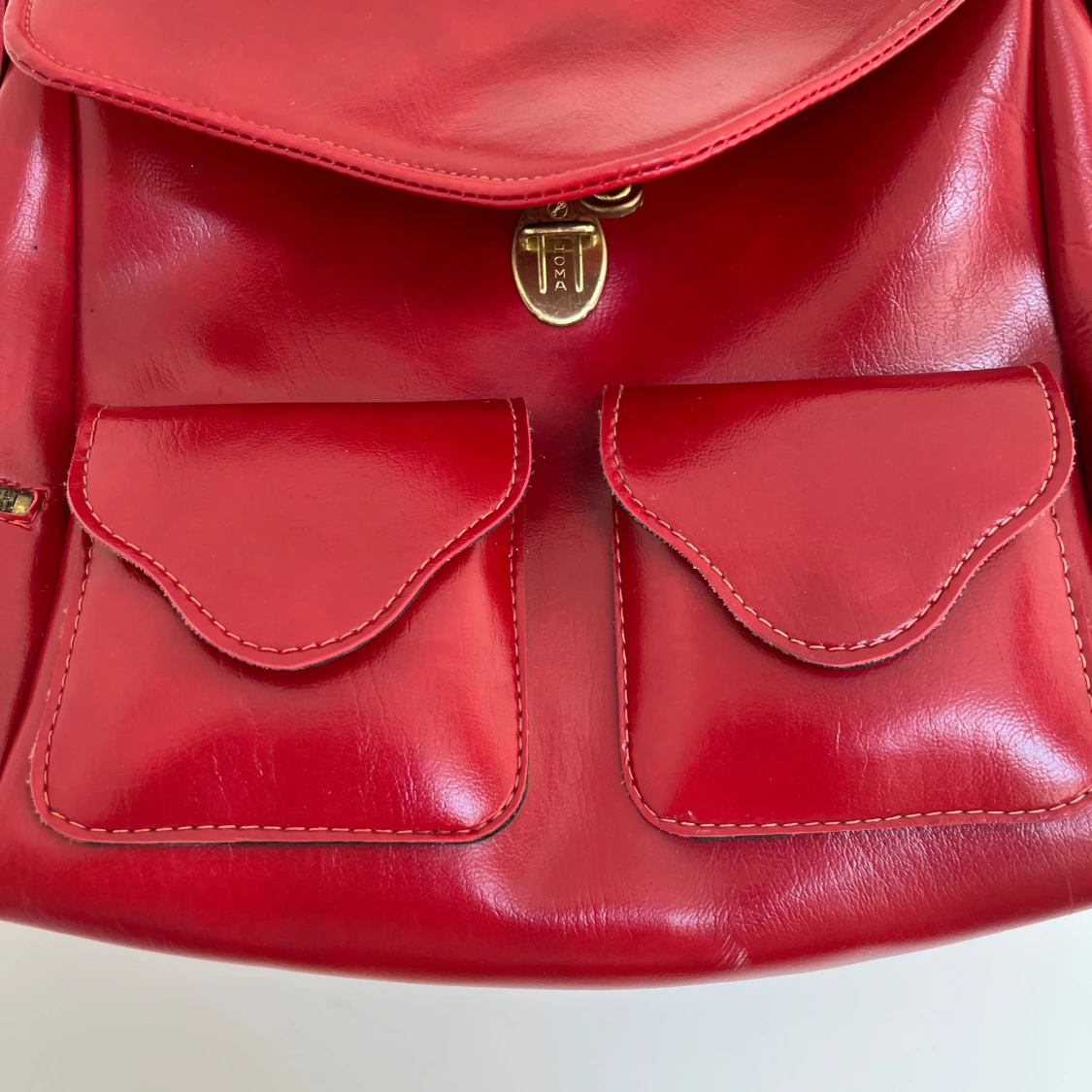 Röd läderväska  - 2