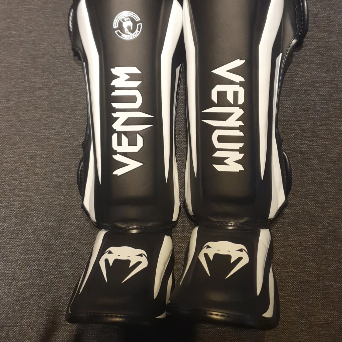 Benskydd från Venom