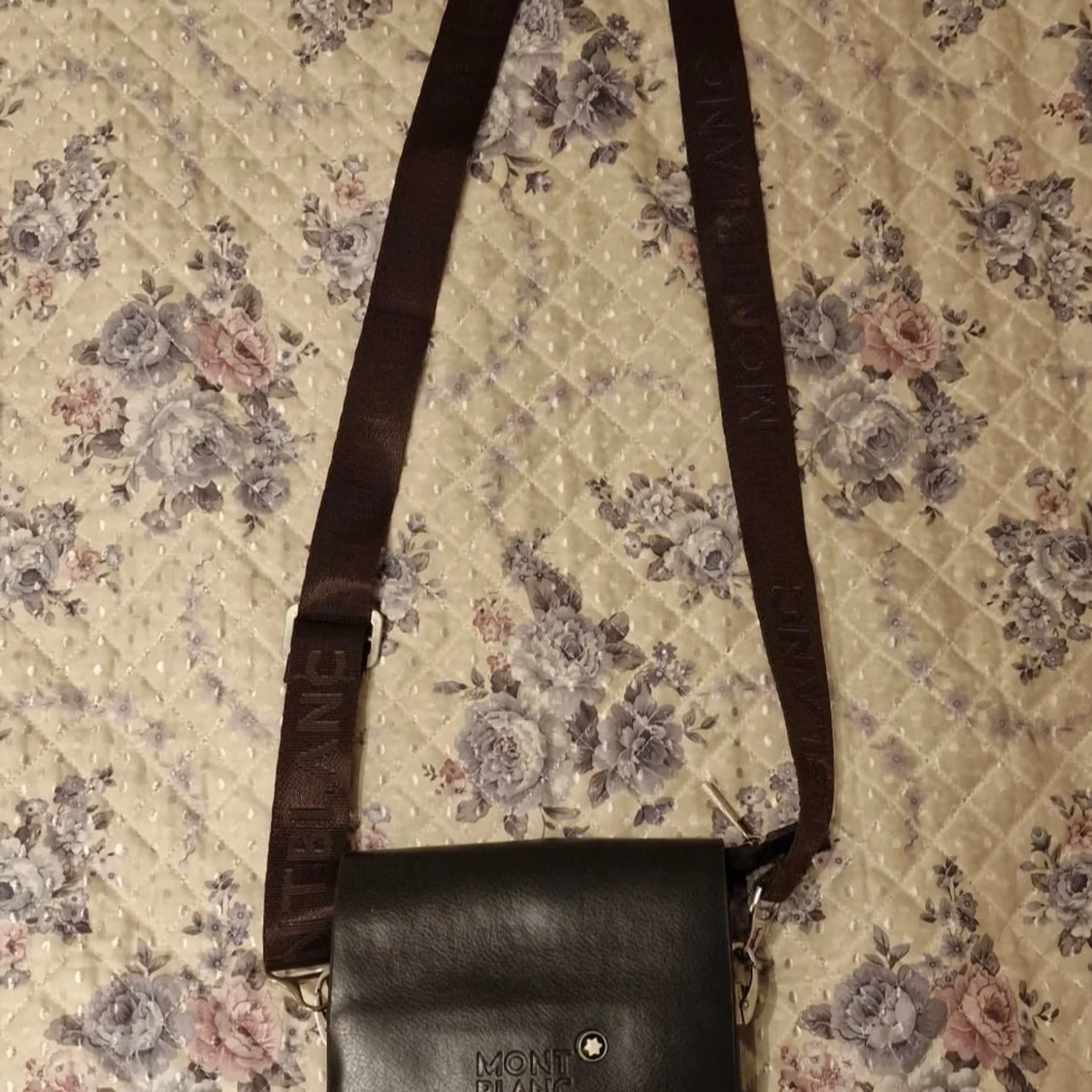 Svart axelväska från Montblanc - 4