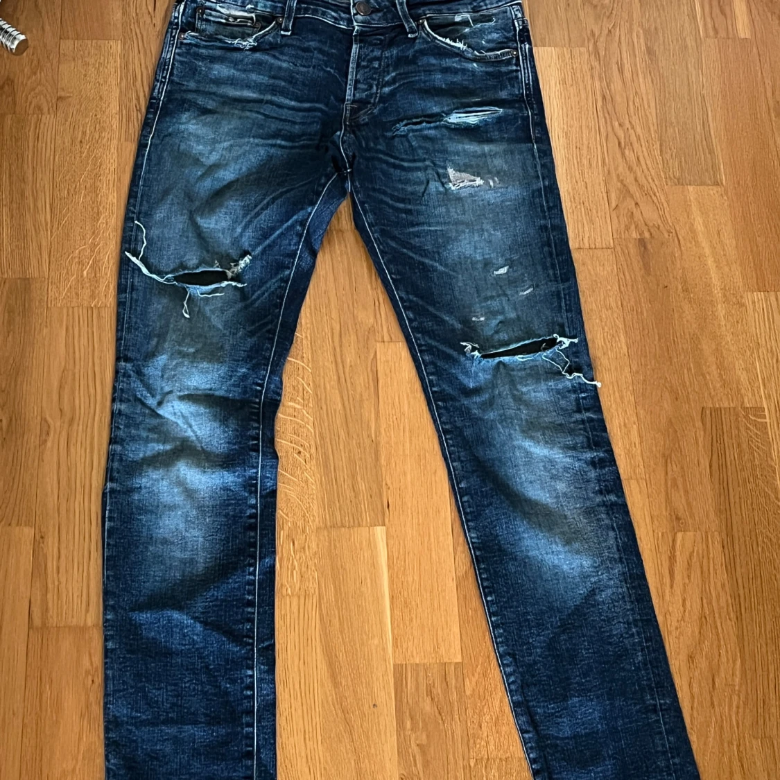 Ripped Jack & Jones Jeans - 2