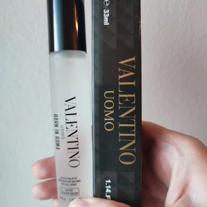 Valentino Umo Born In Roma perfume - Valentino Umo Born In Roma perfume. New. 33ml.