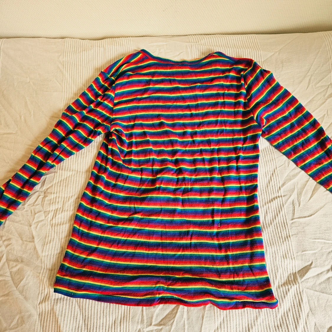 Regnbågsfärgad tröja - 2