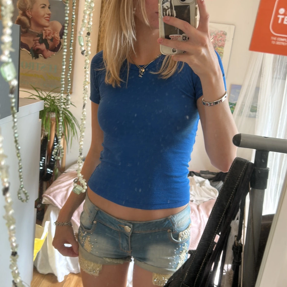 Blå t-shirt från Allive