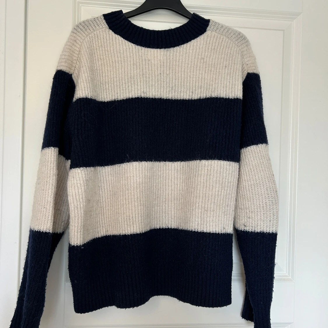 Randig stickad tröja från H&M - 2