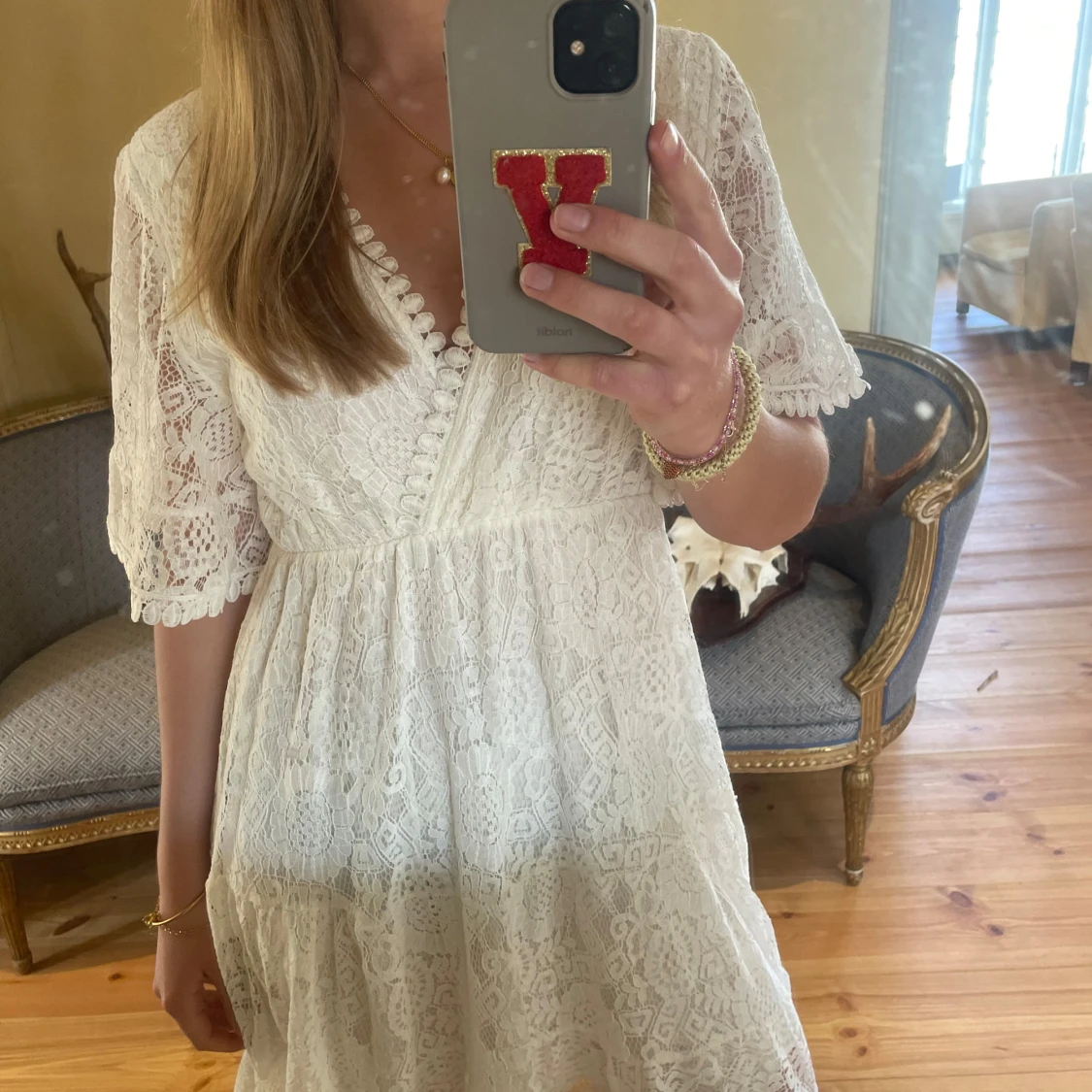 Vit spetsklänning - 1