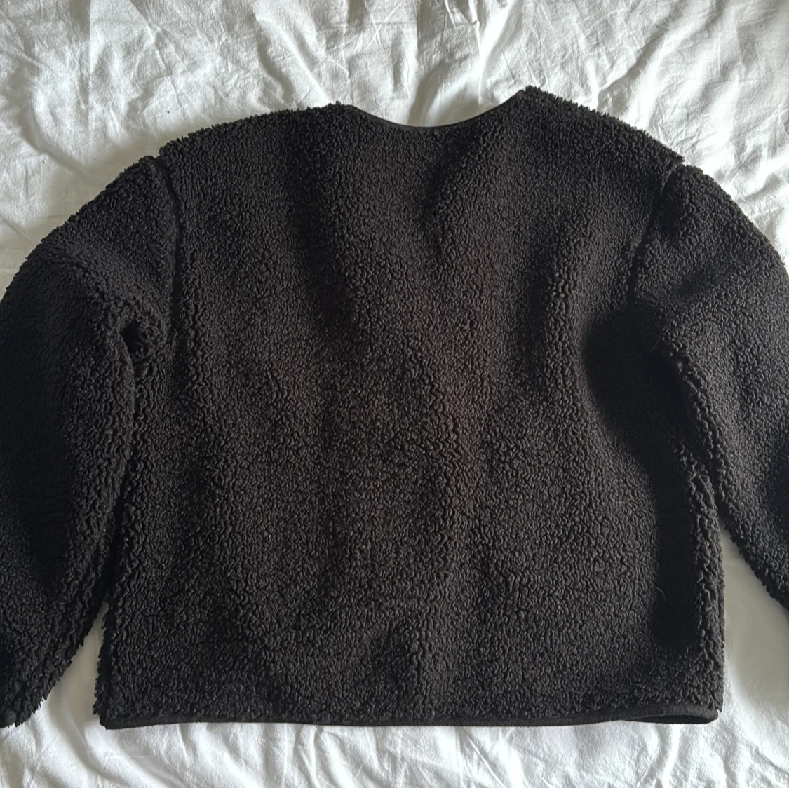 Svart teddyjacka från H&M - 1