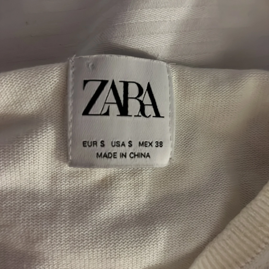 Vit tröja från Zara - 1