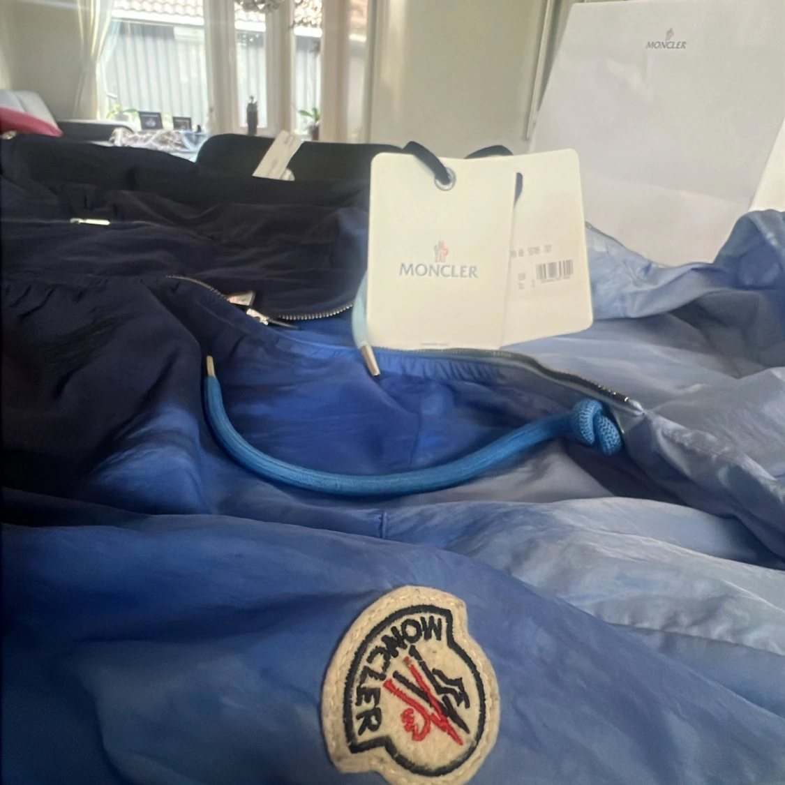 Blå vindjacka från Moncler - 4